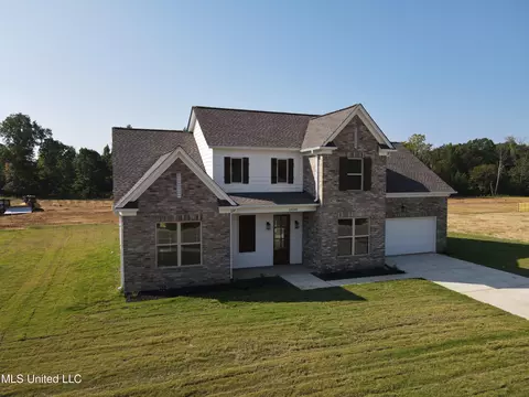 5315 Douglas Dr, Olive Branch, MS 38654