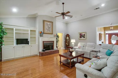 90 Napoleon Cir, Brandon, MS 39047 photo 11