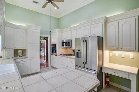90 Napoleon Cir, Brandon, MS 39047 photo 12