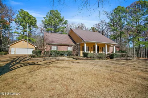 90 Napoleon Cir, Brandon, MS 39047 photo 3