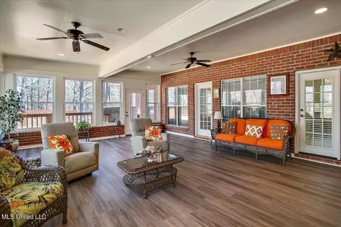 90 Napoleon Cir, Brandon, MS 39047 photo 32
