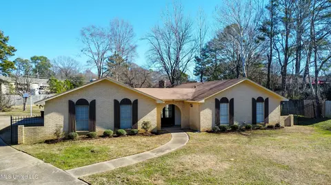 117 Heatherlynn Cir, Clinton, MS 39056
