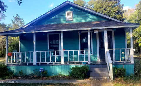 617 Evans Ave, Gulfport, MS 39507