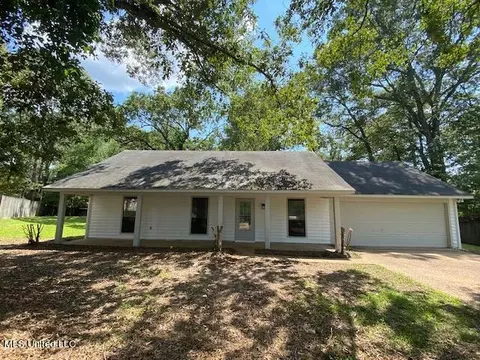 83 Walsh Cove Cv, Jackson, MS 39272
