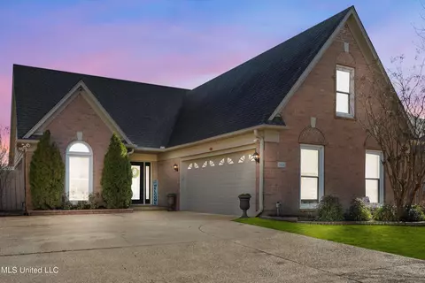 6420 Cheyenne Dr, Olive Branch, MS 38654