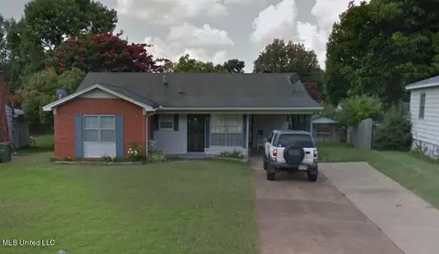 1807 Vaught Cir, Southaven, MS 38671