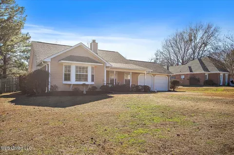 149 Oak Ridge Cir, Madison, MS 39110 photo 2