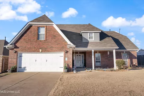2608 Olivia Ln, Southaven, MS 38672