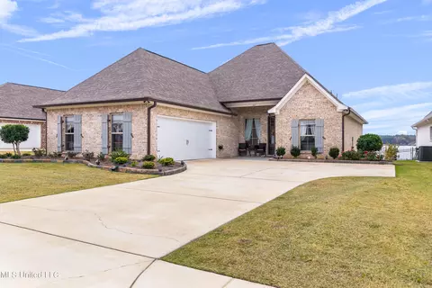 147 Shore View Dr, Madison, MS 39110