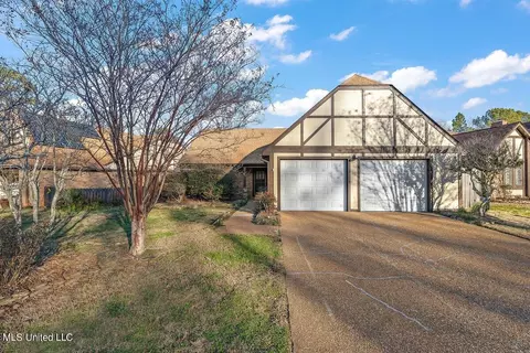 425 Bradford Dr, Brandon, MS 39047