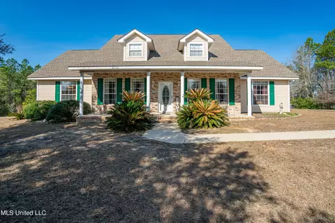 8325 Ridgewood Rd, Kiln, MS 39556