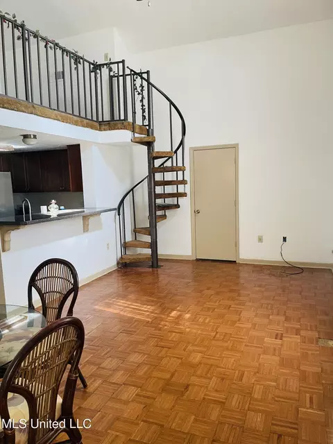 4810 Chastain Dr, Jackson, MS 39206 photo 3