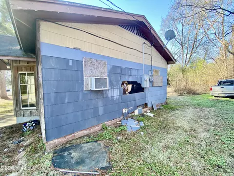 3747 Bishop Ave, Jackson, MS 39213 photo 10