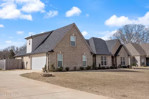 104 Oak Manor Dr, Coldwater, MS 38618 photo 2
