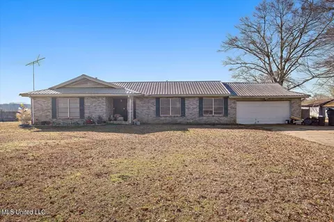 146 Concord Rd, Pelahatchie, MS 39145