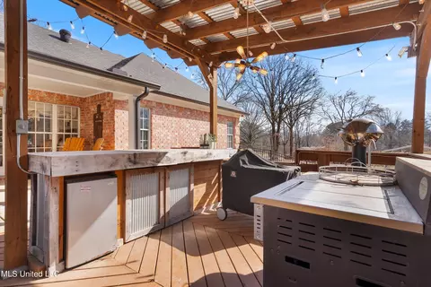 Exterior - 1371 Broady Rd, Nesbit, MS 38651 photo 7 of 14