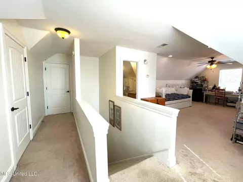 Entry Way - 1371 Broady Rd, Nesbit, MS 38651 photo 1 of 1