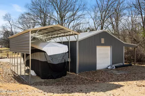 Exterior - 1371 Broady Rd, Nesbit, MS 38651 photo 13 of 14