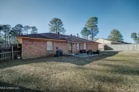 6154 Floral Dr, Jackson, MS 39206 photo 9