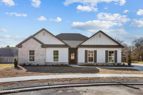 305 Maple Cv, Canton, MS 39046 photo 2
