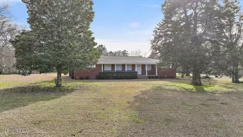 2381 Mcfarland Rd, Raymond, MS 39154