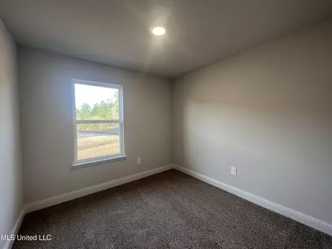 9042 Holly Cv, Biloxi, MS 39532 photo 14