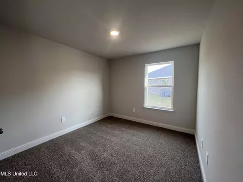 9042 Holly Cv, Biloxi, MS 39532 photo 17