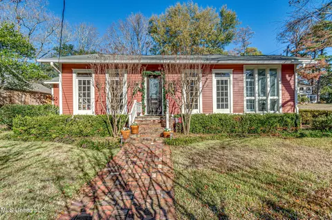 850 Fairview St, Jackson, MS 39202