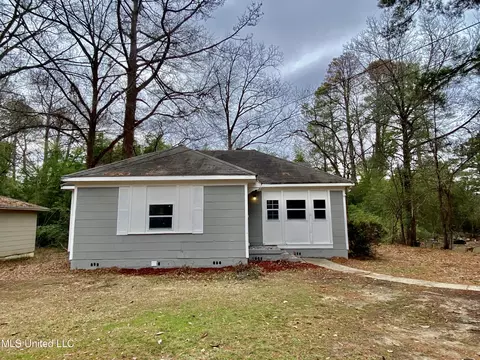 745 Alvaredo St, Jackson, MS 39204 photo 1
