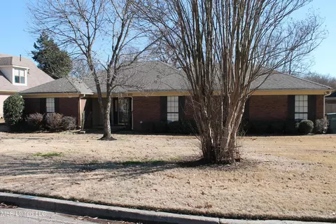 7100 Pecan Hill Rd, Southaven, MS 38671