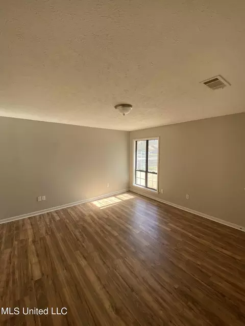 Other - 319 Red Oak Dr, Jackson, MS 39212 photo 9 of 9