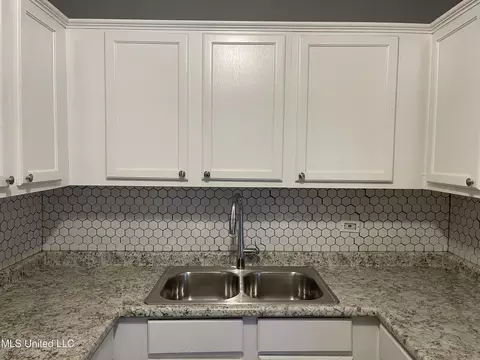 Kitchen - 4912 Eden Ln, Jackson, MS 39206 photo 2 of 3