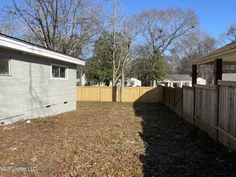 Exterior - 4912 Eden Ln, Jackson, MS 39206 photo 3 of 5