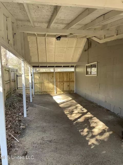 Exterior - 4912 Eden Ln, Jackson, MS 39206 photo 4 of 5