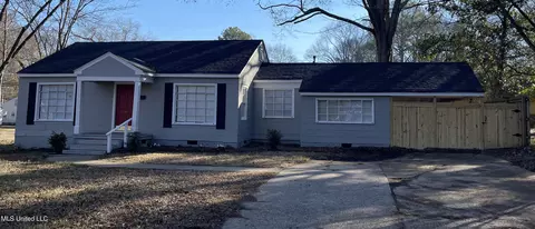 4912 Eden Ln, Jackson, MS 39206