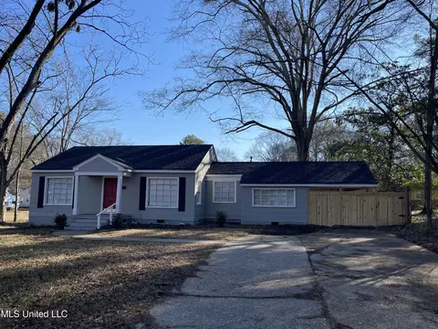 Exterior - 4912 Eden Ln, Jackson, MS 39206 photo 2 of 5