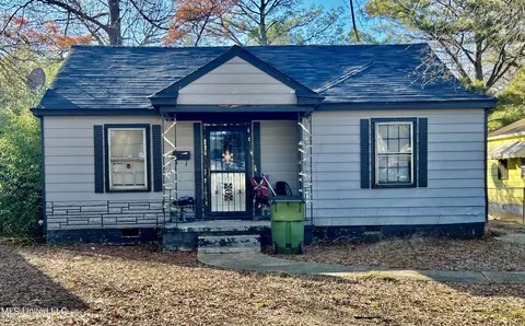 410 Mccool St, Greenwood, MS 38930
