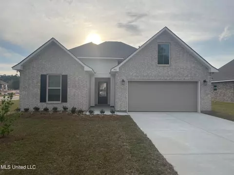 9913 Lottie Cv, Vancleave, MS 39565