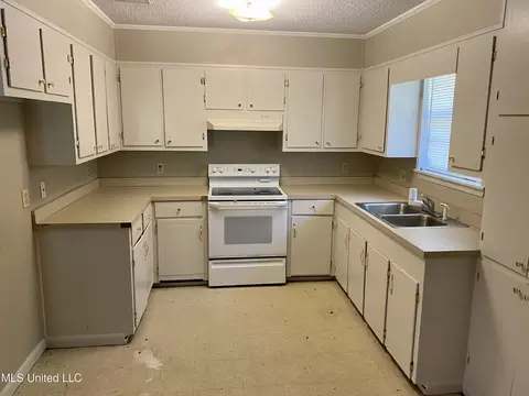 63 Farrell Breland Rd, Wiggins, MS 39577 photo 9