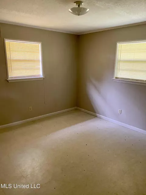 63 Farrell Breland Rd, Wiggins, MS 39577 photo 4