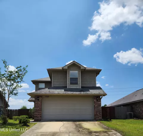 17349 Palm Ridge Dr, Biloxi, MS 39532