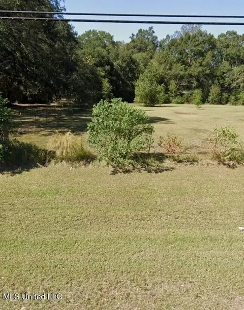 Highway 613, Moss Point, MS 39562
