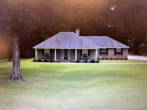 113 Pine Creek Cv, Terry, MS 39170