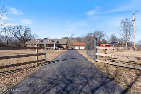 View/Area - 7411 Peyton Rd, Coldwater, MS 38618 photo 2 of 12