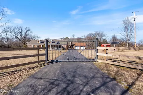 View/Area - 7411 Peyton Rd, Coldwater, MS 38618 photo 1 of 12
