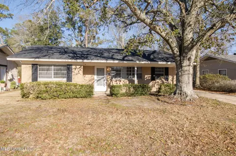 316 Lawler Ave, Long Beach, MS 39560