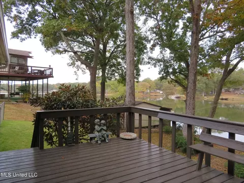 Exterior - 507 N Thunderbird Dr, Hernando, MS 38632 photo 5 of 6