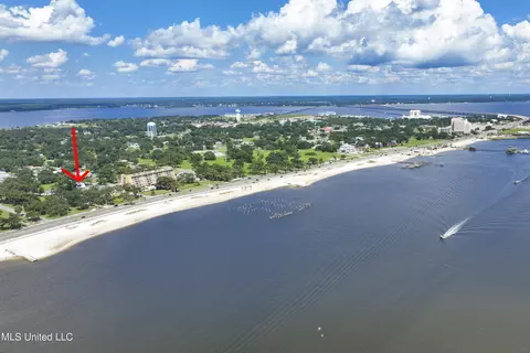 View/Area - 107 Keller Beach Ave, Biloxi, MS 39530 photo 10 of 13