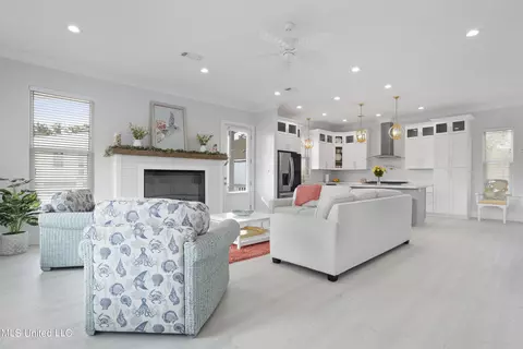 Living - 107 Keller Beach Ave, Biloxi, MS 39530 photo 1 of 7