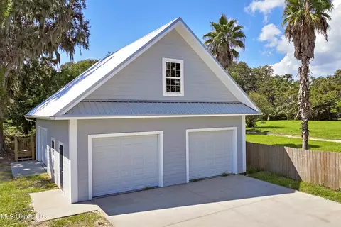 Exterior - 107 Keller Beach Ave, Biloxi, MS 39530 photo 13 of 14